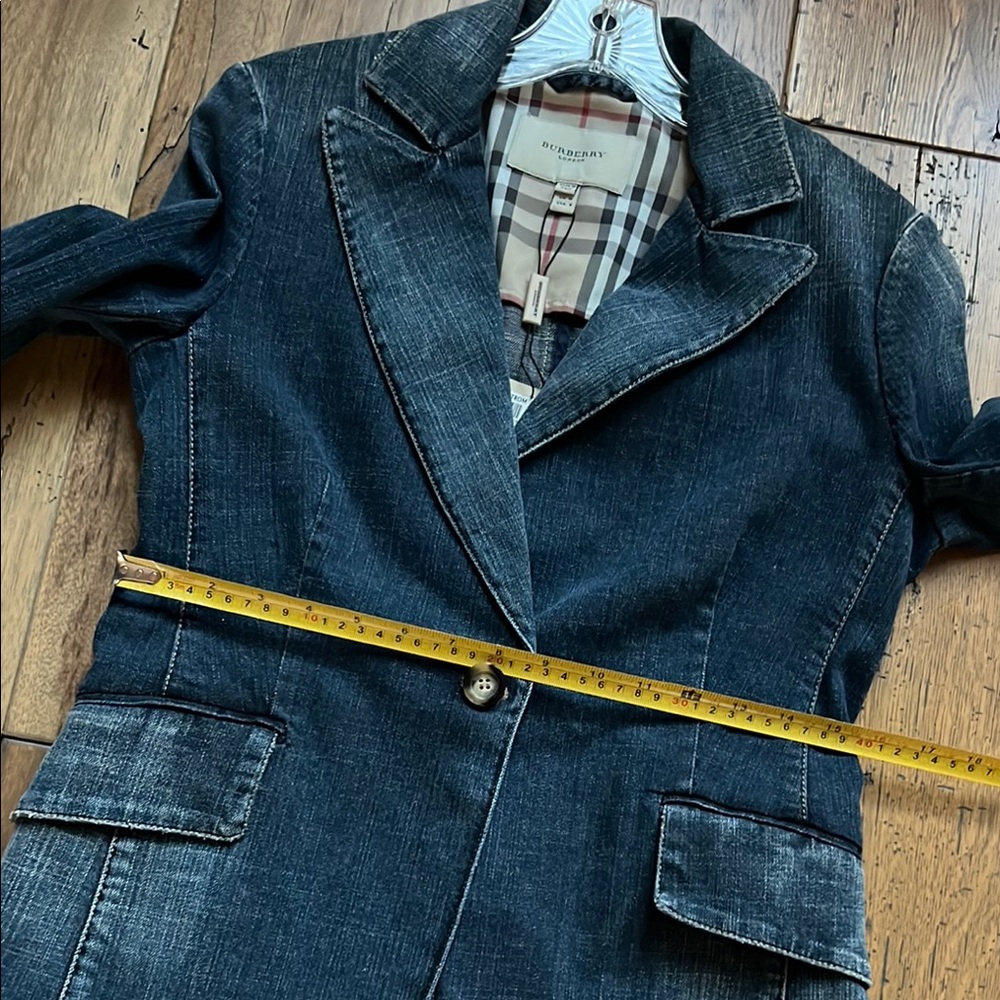 Burberry Blue Denim Women's Jacket - Picture 8 of 11